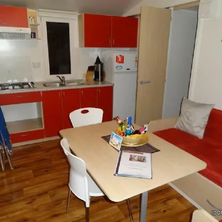Mobilheim Standard 32 M2 Camp Mia #120264 Nyaraló Biograd na Moru